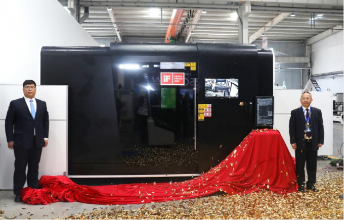 najnowsze wiadomości o firmie Globalny debiut. G.WEIKE i BWT zaprezentowały 135kW laserową maszynę do cięcia, rewolucyjną w przetwarzaniu ultra grubych płyt.  7